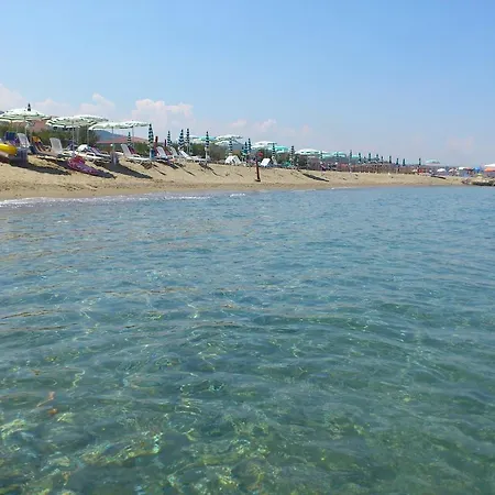 Oda ve Kahvaltı Aragona *